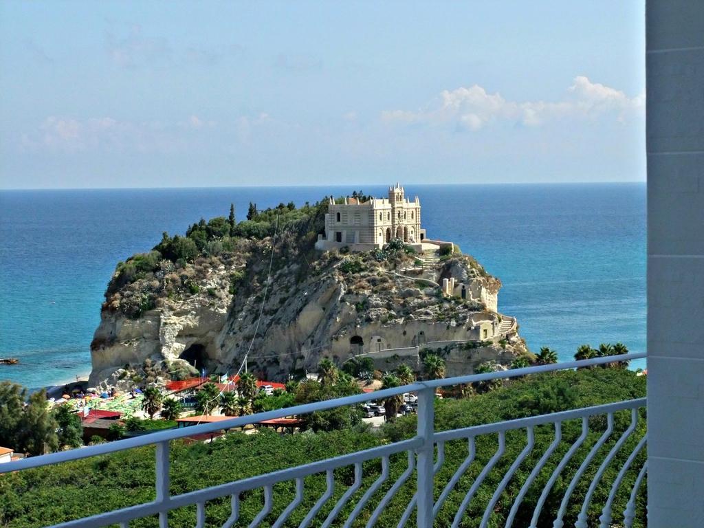 Bella Tropea Suite Chambre photo