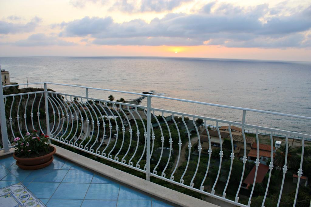 Bella Tropea Suite Chambre photo