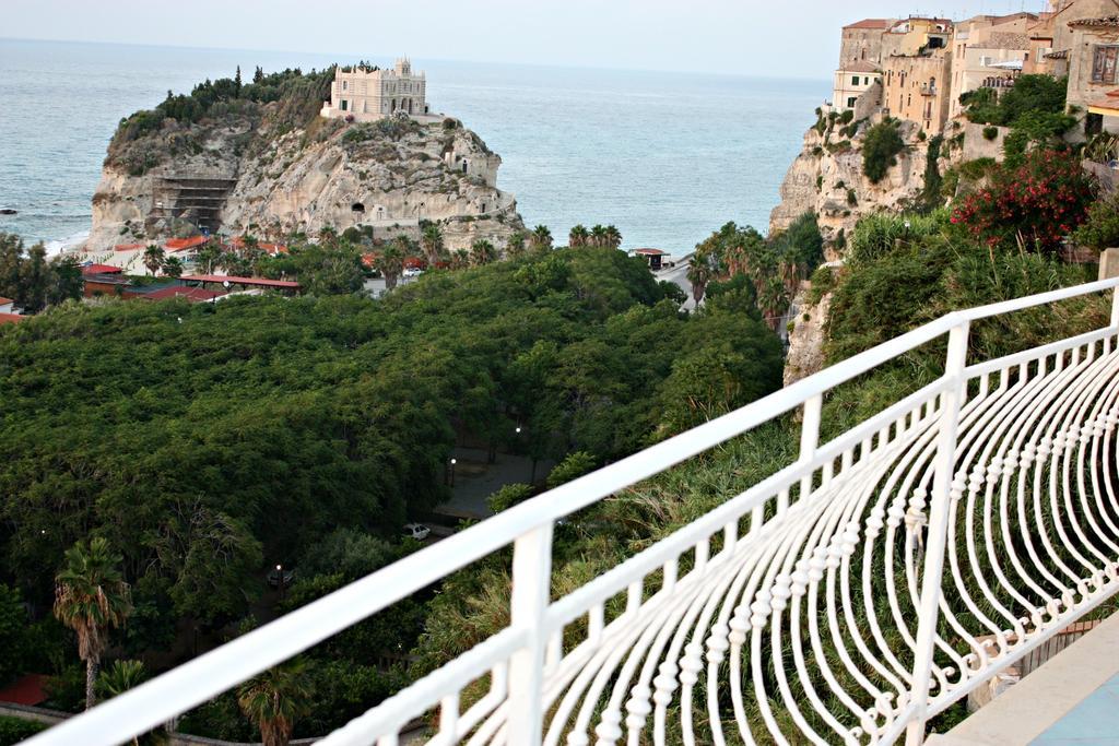 Bella Tropea Suite Chambre photo